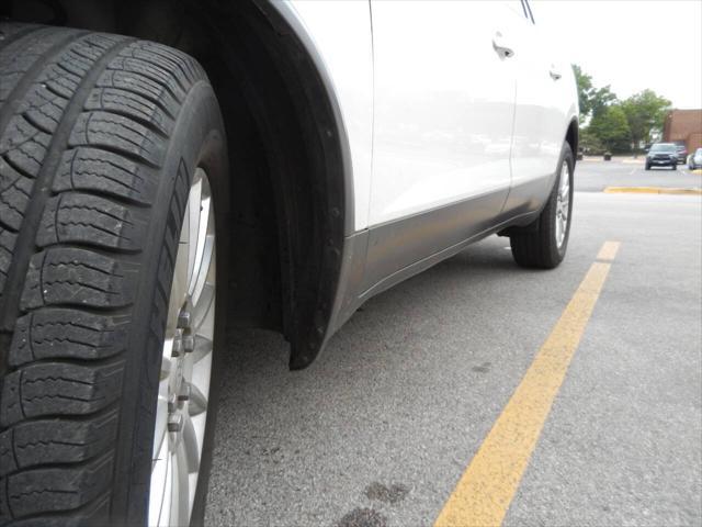 used 2012 Buick Enclave car, priced at $11,995