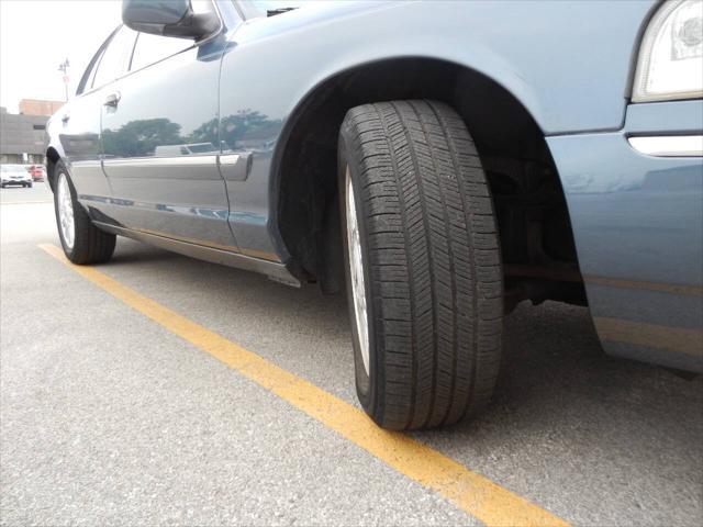 used 2008 Mercury Grand Marquis car, priced at $10,995