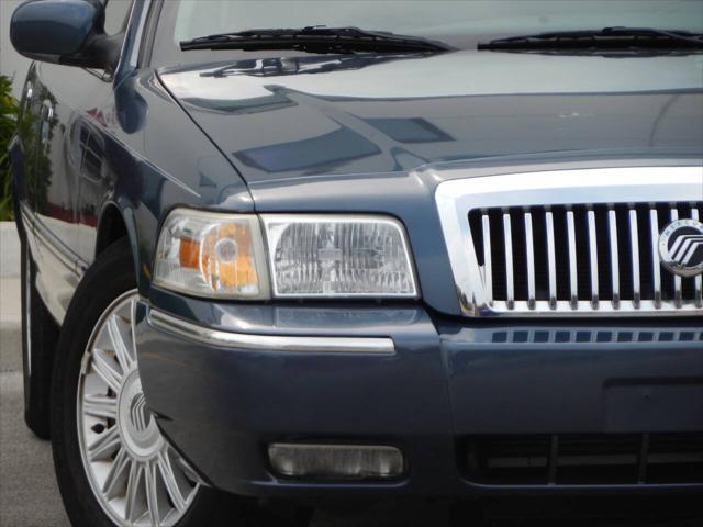 used 2008 Mercury Grand Marquis car, priced at $10,995