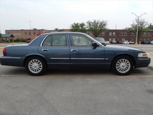 used 2008 Mercury Grand Marquis car, priced at $10,995