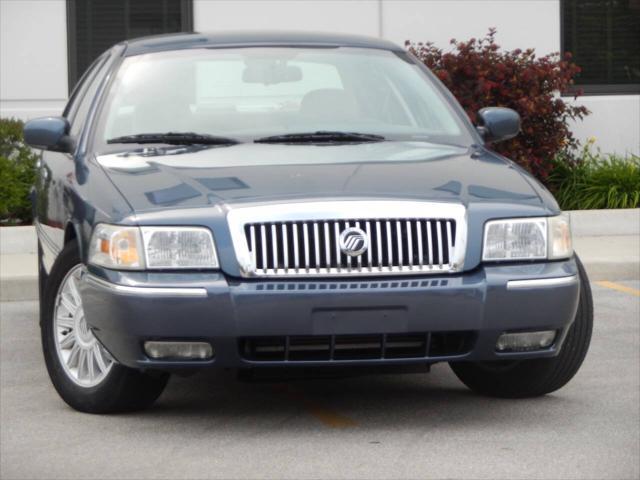 used 2008 Mercury Grand Marquis car, priced at $10,995