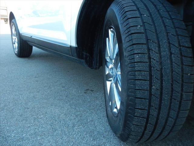 used 2014 Ford Edge car, priced at $13,995