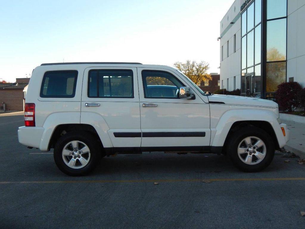 used 2009 Jeep Liberty car, priced at $7,995