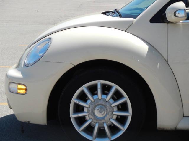 used 2005 Volkswagen New Beetle car, priced at $8,995