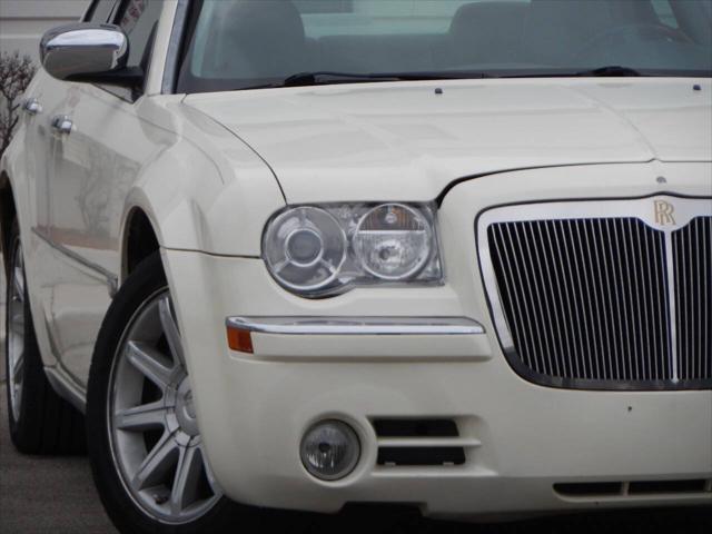 used 2006 Chrysler 300C car, priced at $11,995