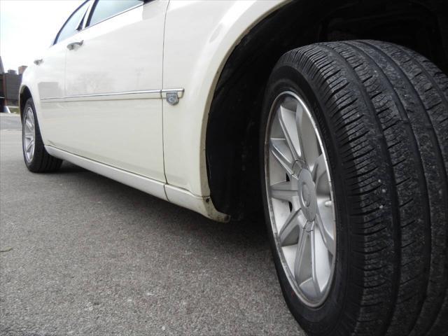 used 2006 Chrysler 300C car, priced at $11,995