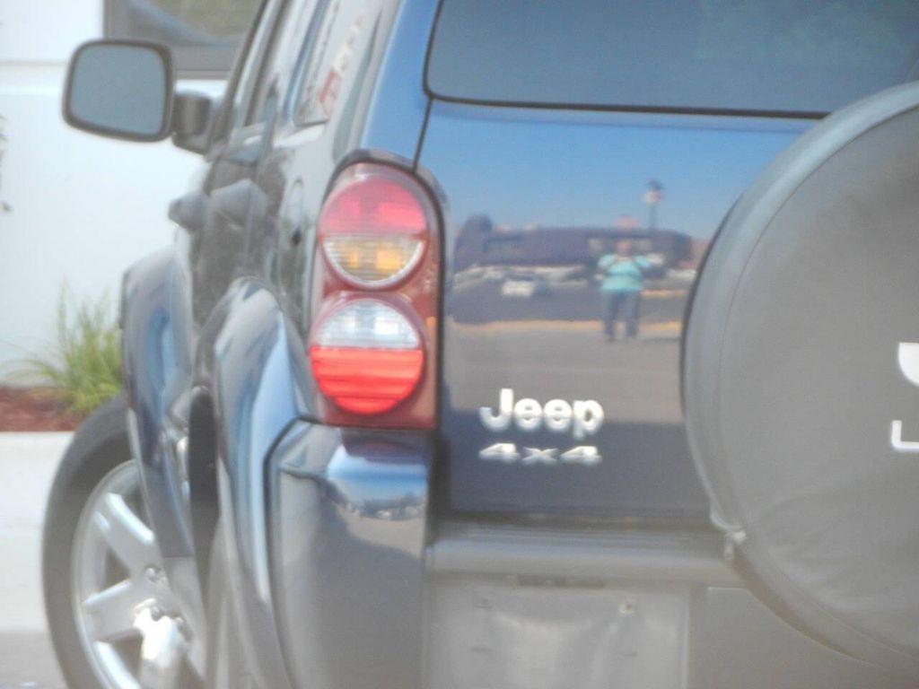 used 2007 Jeep Liberty car, priced at $7,495