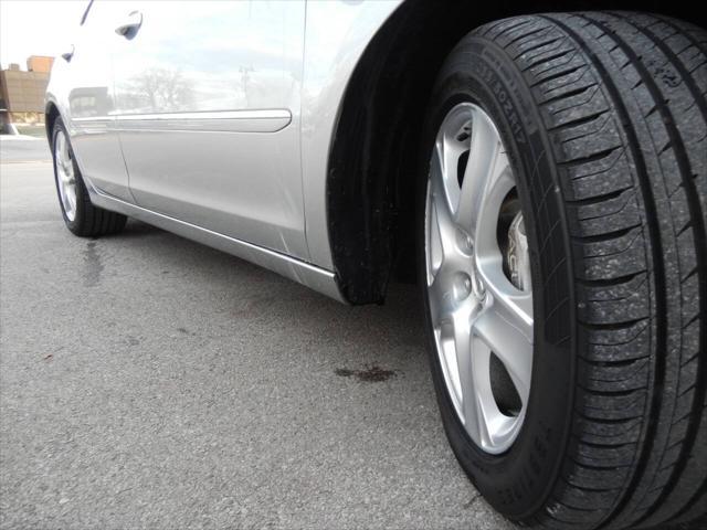 used 2007 Acura RL car, priced at $11,995