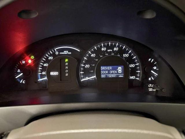 used 2008 Toyota Camry Hybrid car, priced at $6,150