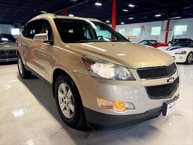 used 2011 Chevrolet Traverse car, priced at $4,950