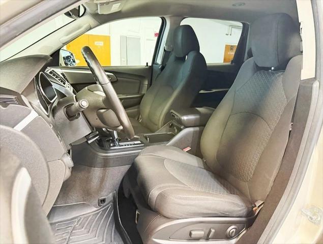 used 2011 Chevrolet Traverse car, priced at $4,950