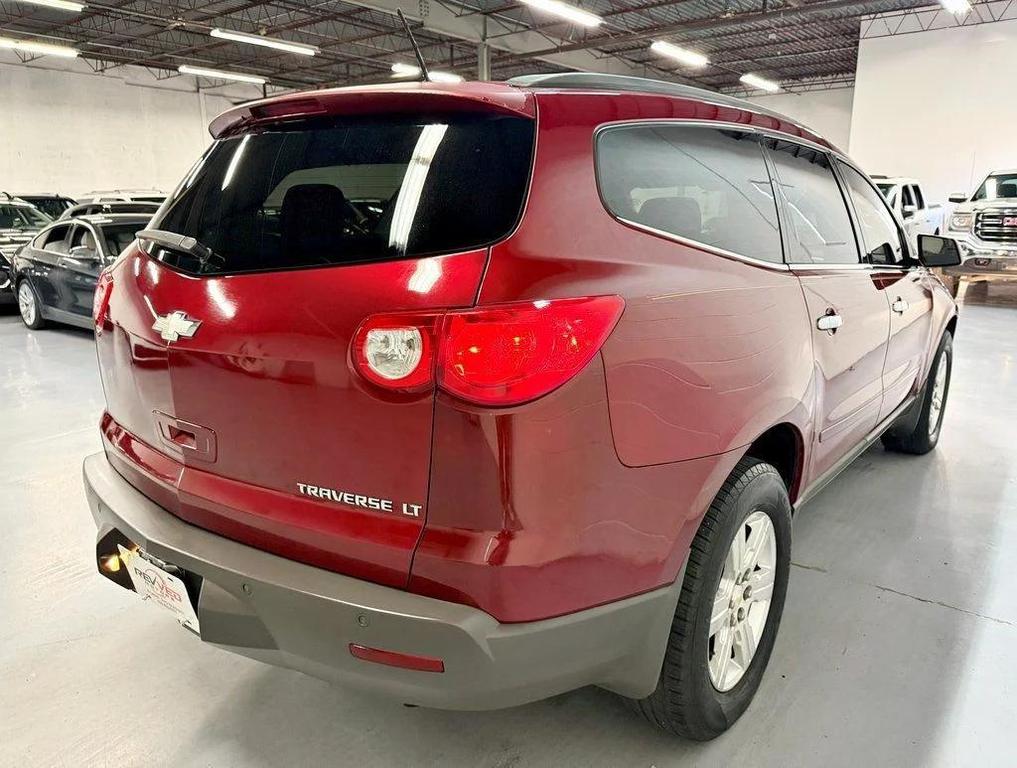 used 2010 Chevrolet Traverse car, priced at $4,450