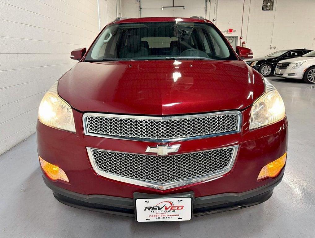 used 2010 Chevrolet Traverse car, priced at $4,450