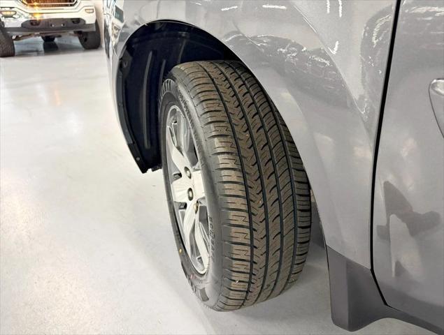 used 2012 Honda Pilot car, priced at $7,777
