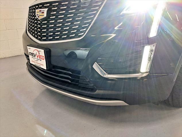 used 2020 Cadillac XT5 car, priced at $29,771