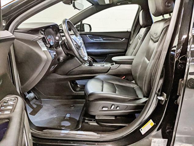 used 2020 Cadillac XT5 car, priced at $29,771