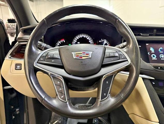 used 2017 Cadillac XT5 car, priced at $15,950