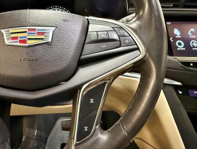 used 2017 Cadillac XT5 car, priced at $15,950