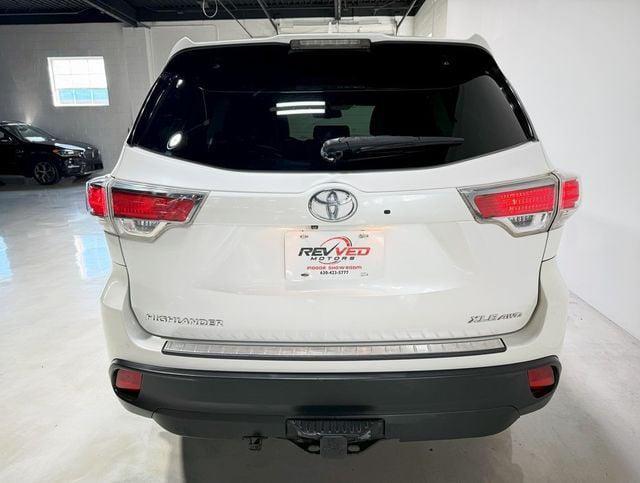 used 2015 Toyota Highlander car, priced at $18,650