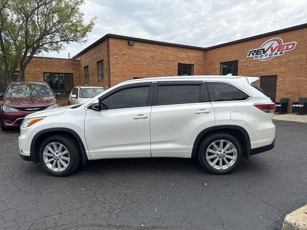 used 2015 Toyota Highlander car, priced at $19,850