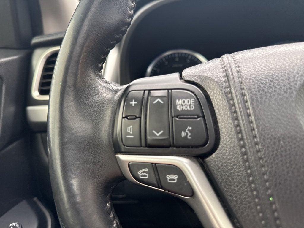 used 2015 Toyota Highlander car, priced at $19,850