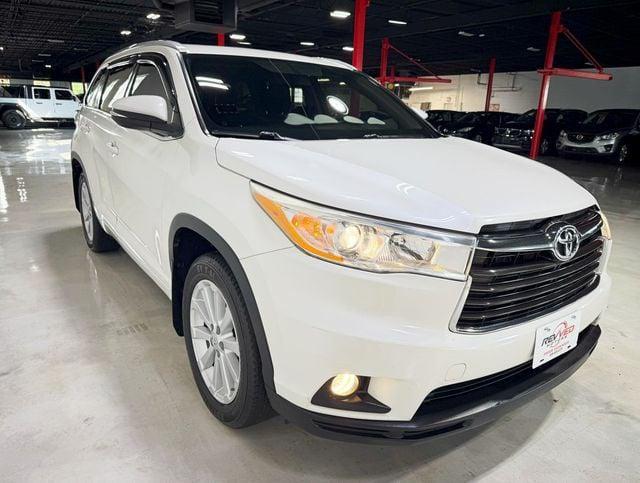 used 2015 Toyota Highlander car, priced at $18,650