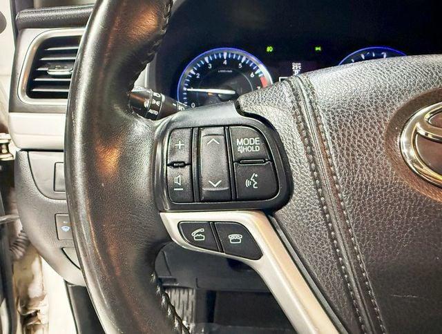 used 2015 Toyota Highlander car, priced at $18,650