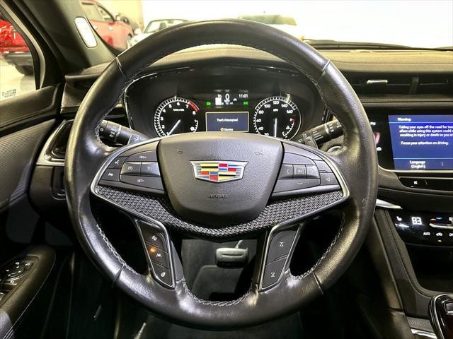 used 2021 Cadillac XT5 car, priced at $25,950