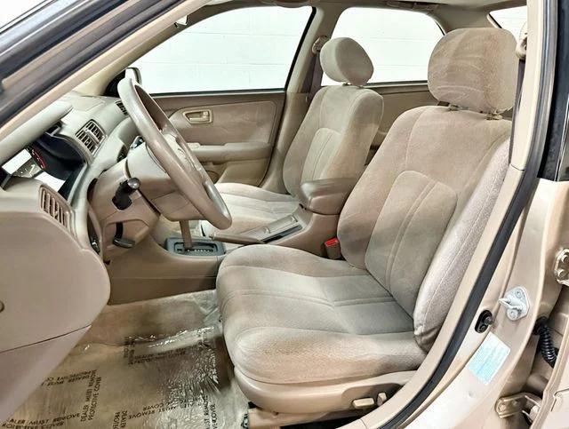 used 2001 Toyota Camry car, priced at $8,950