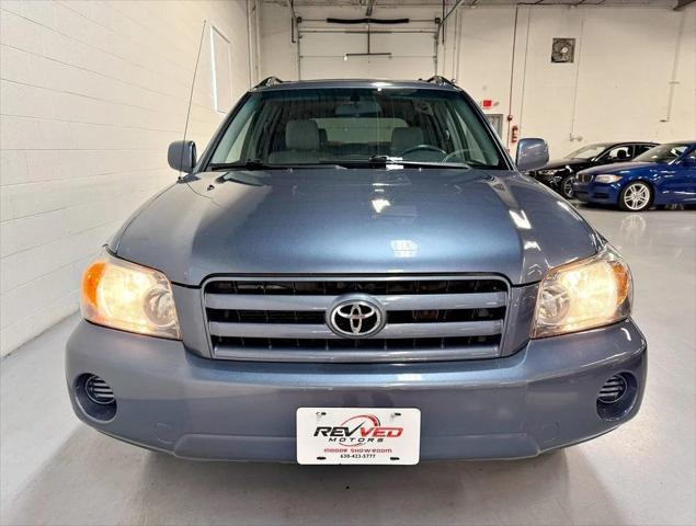 used 2007 Toyota Highlander car, priced at $7,950