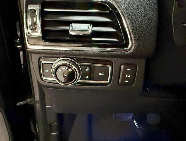 used 2019 Lincoln Navigator car, priced at $31,950