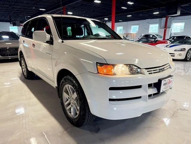 used 2002 Isuzu Axiom car, priced at $7,950