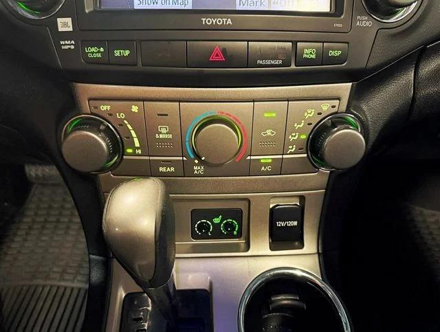used 2011 Toyota Highlander car, priced at $5,450