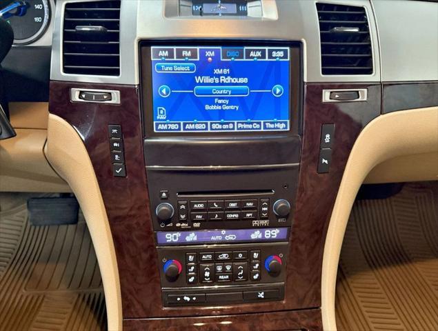 used 2013 Cadillac Escalade ESV car, priced at $13,950