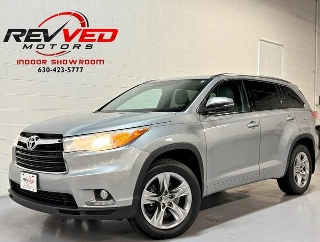 used 2015 Toyota Highlander car, priced at $17,950