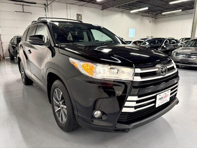 used 2019 Toyota Highlander car, priced at $26,950