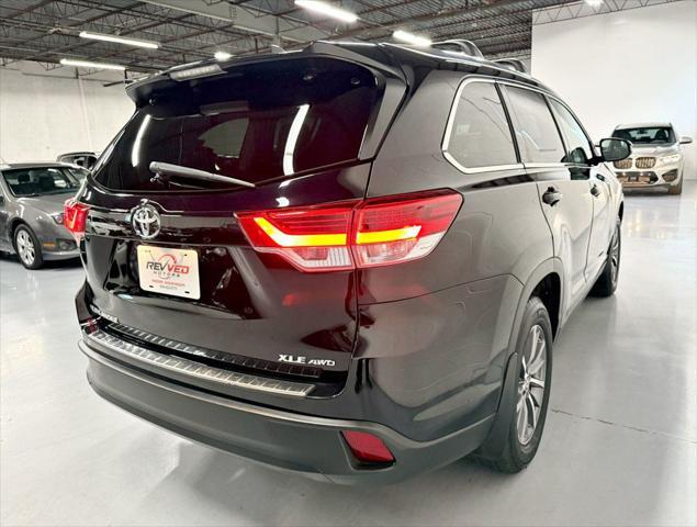 used 2019 Toyota Highlander car, priced at $26,950