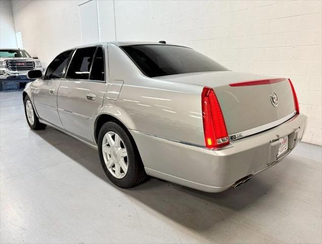 used 2007 Cadillac DTS car, priced at $3,950