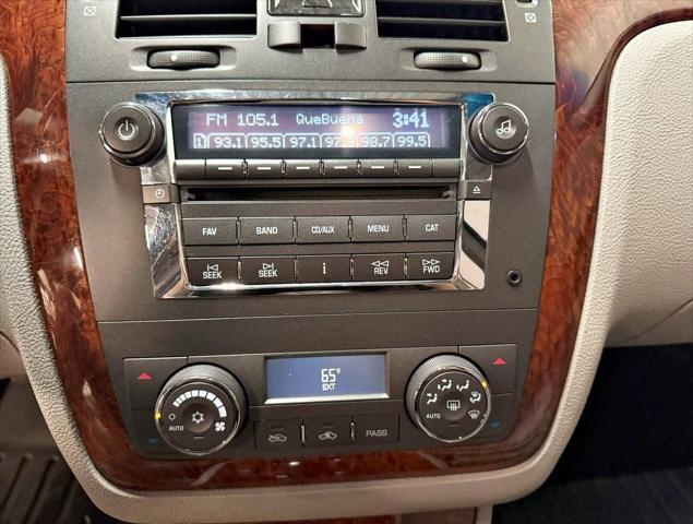 used 2007 Cadillac DTS car, priced at $3,950