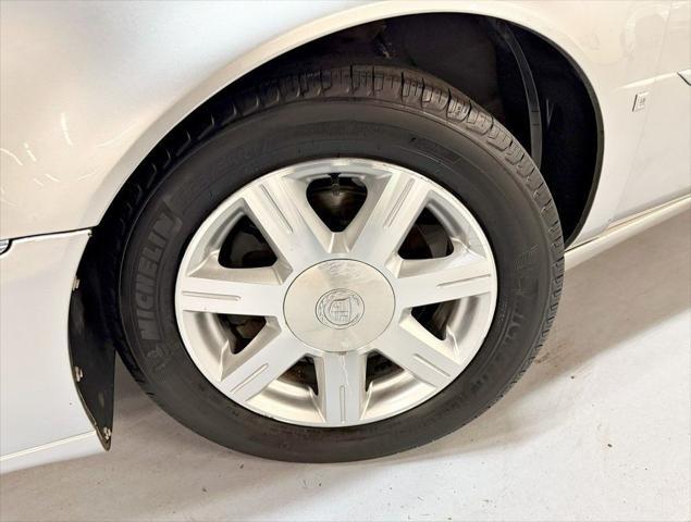 used 2007 Cadillac DTS car, priced at $3,950