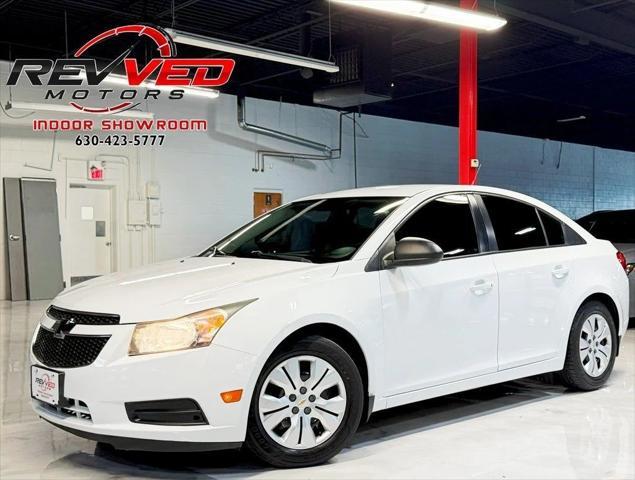 used 2013 Chevrolet Cruze car, priced at $4,450