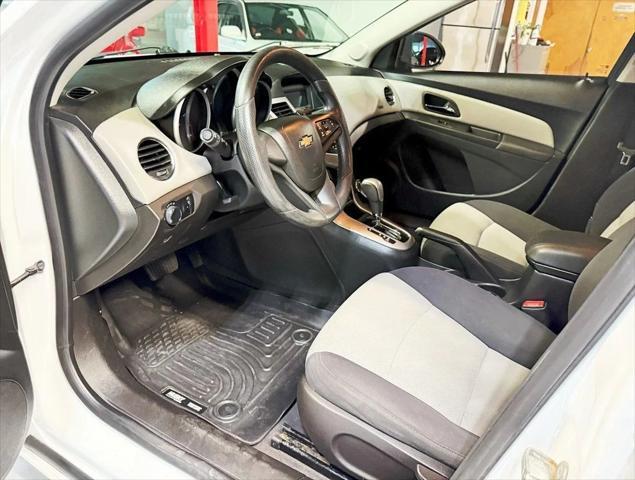 used 2013 Chevrolet Cruze car, priced at $4,450