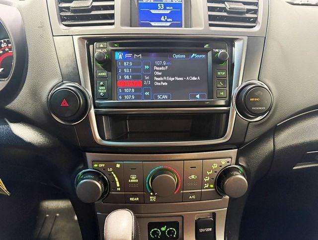 used 2013 Toyota Highlander car, priced at $11,550