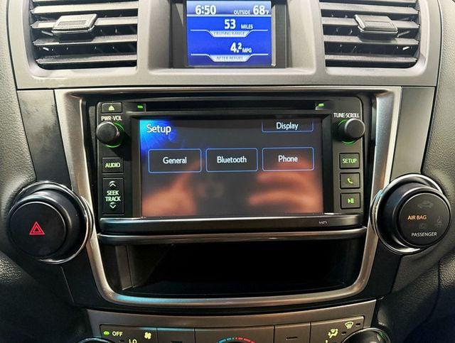 used 2013 Toyota Highlander car, priced at $11,550