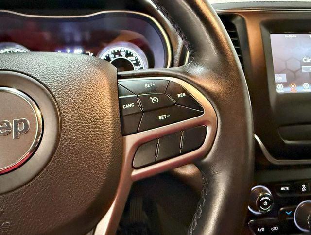 used 2019 Jeep Cherokee car, priced at $13,950