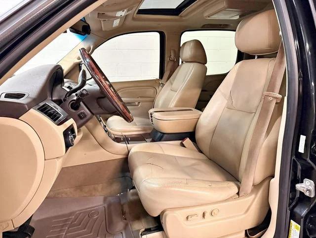 used 2011 Cadillac Escalade ESV car, priced at $10,450