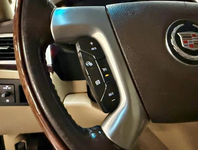 used 2011 Cadillac Escalade ESV car, priced at $10,450