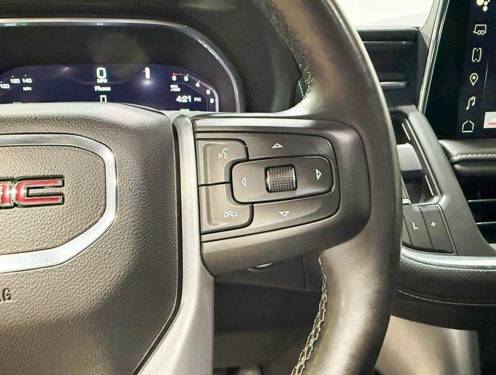 used 2023 GMC Yukon XL car, priced at $44,850