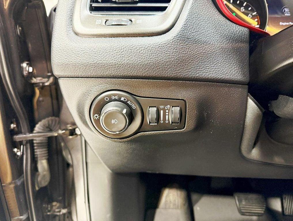 used 2019 Jeep Compass car, priced at $13,550