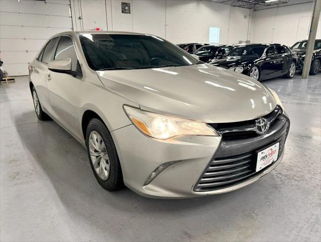 used 2016 Toyota Camry Hybrid car, priced at $13,950